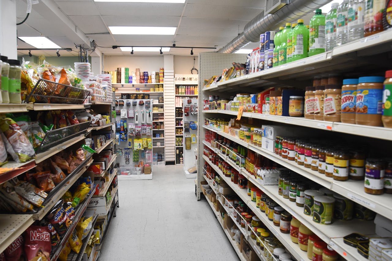 Iowa City Halal Food & Grocery, photo 2