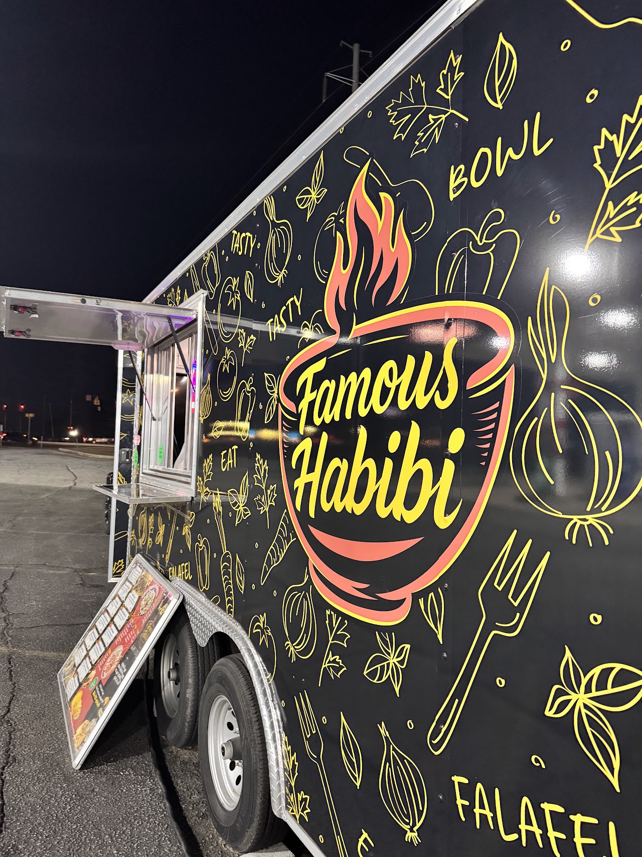 Famous Habibi, photo 2